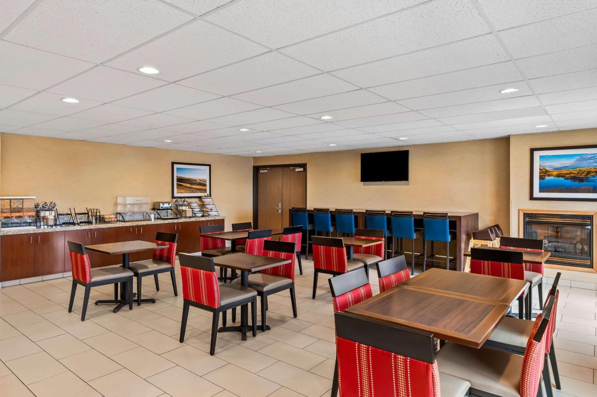 Comfort Inn & Suites Hermiston Exterior foto