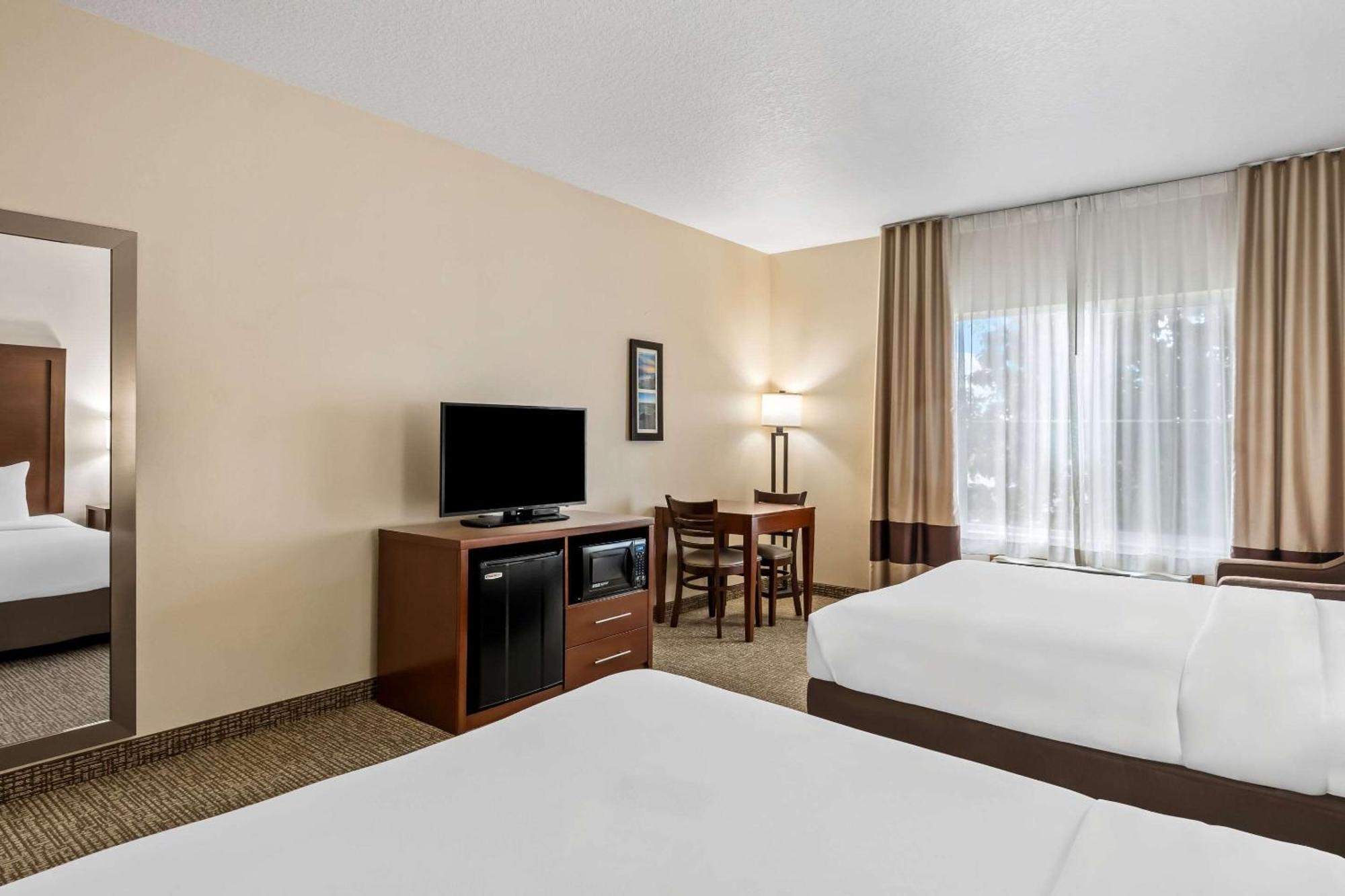 Comfort Inn & Suites Hermiston Exterior foto