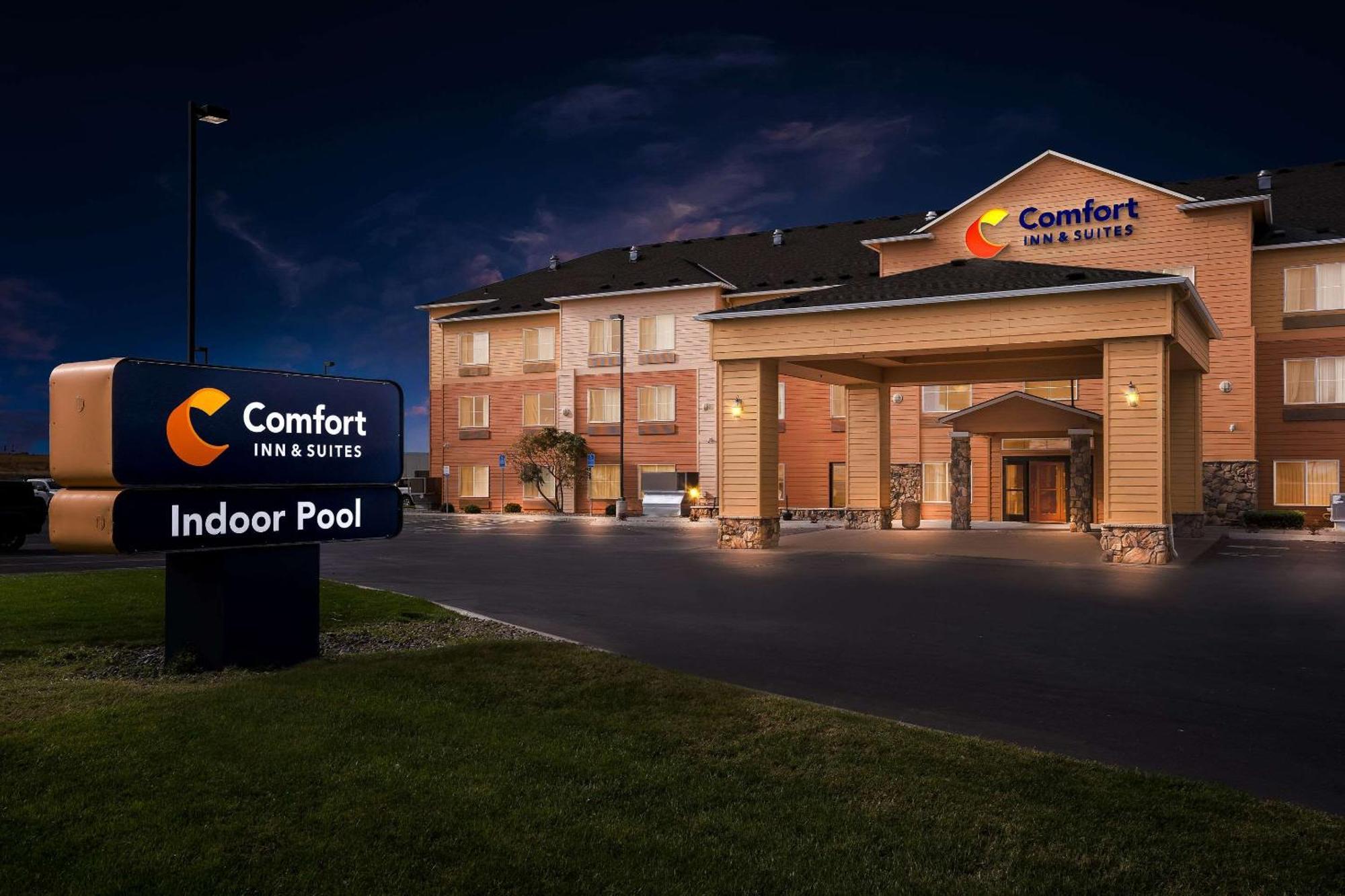 Comfort Inn & Suites Hermiston Exterior foto