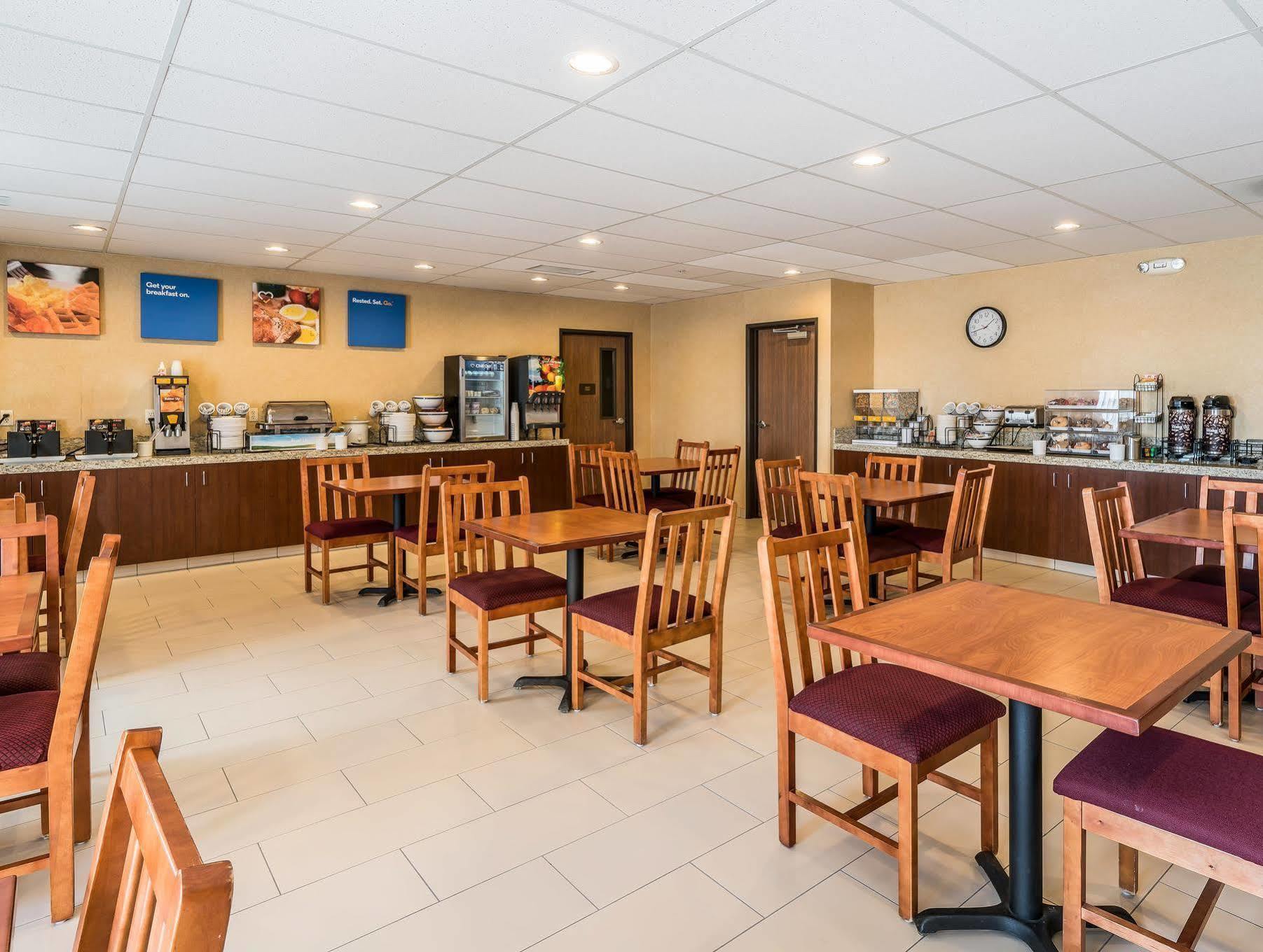 Comfort Inn & Suites Hermiston Exterior foto